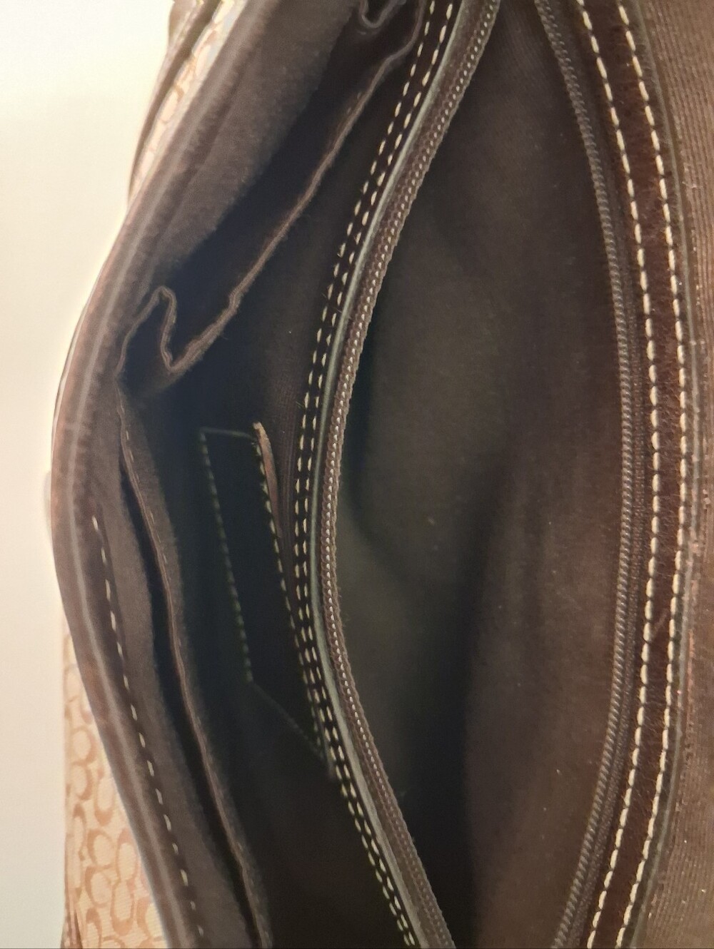 Coach Vintage Y2K Soho Signature Handbag - Picture 9 of 16